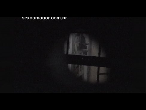 ❤️ Szőke lányt titokban videóra vette a környékbeli kukkoló, aki üreges téglák mögé rejtőzött ❤ Pornó videó at hu.makesexnotwar.ru ❤